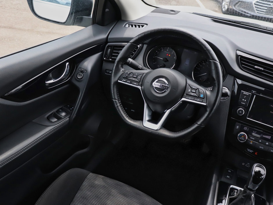2021 Nissan Qashqai SV-11