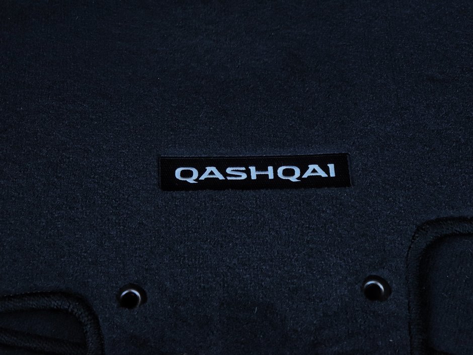2021 Nissan Qashqai S-17
