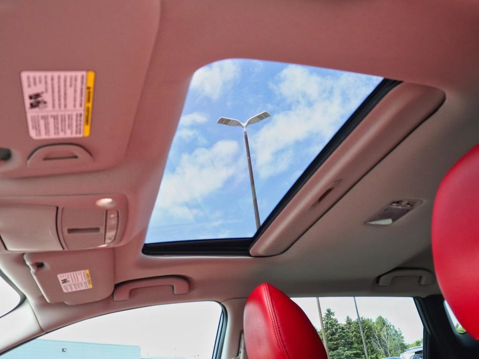 2022 Nissan Qashqai SV-15