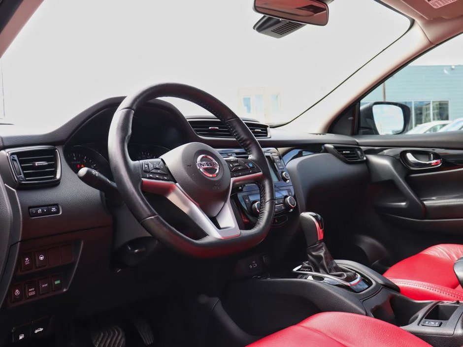 2022 Nissan Qashqai SV-7