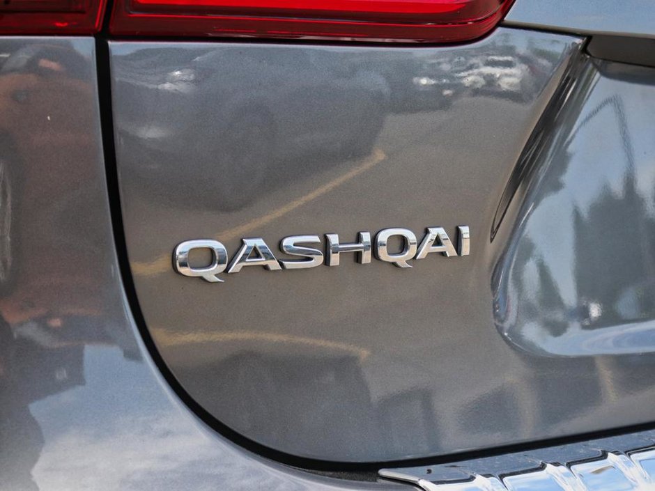 2022 Nissan Qashqai SV-19