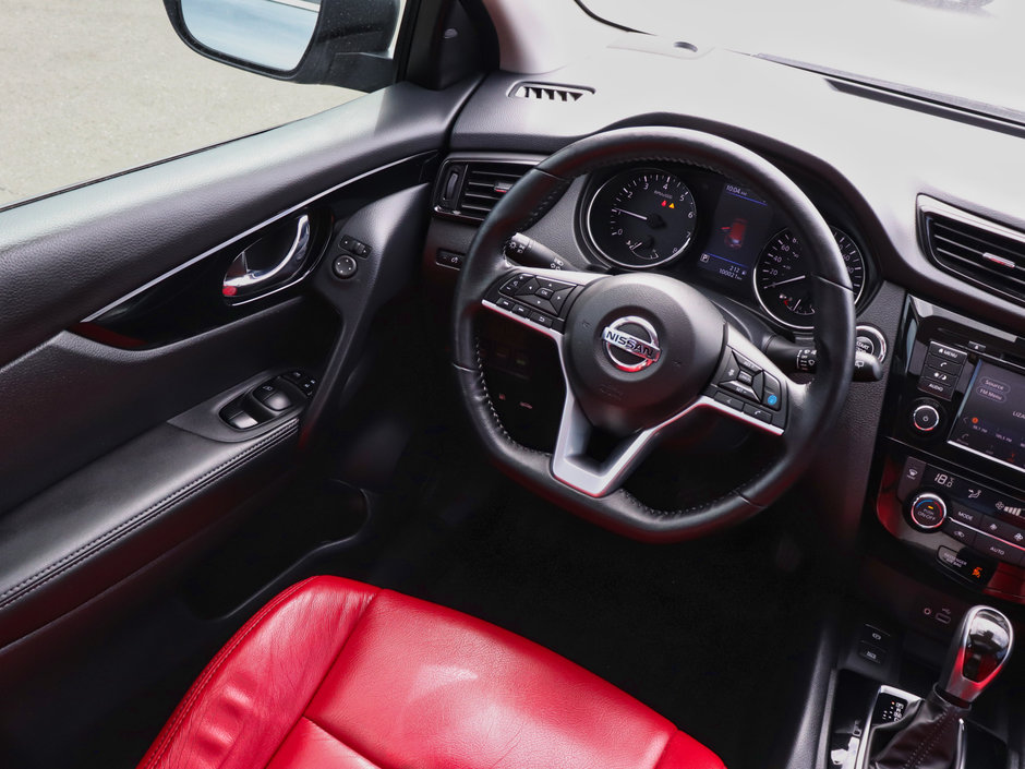 2022 Nissan Qashqai SV-12
