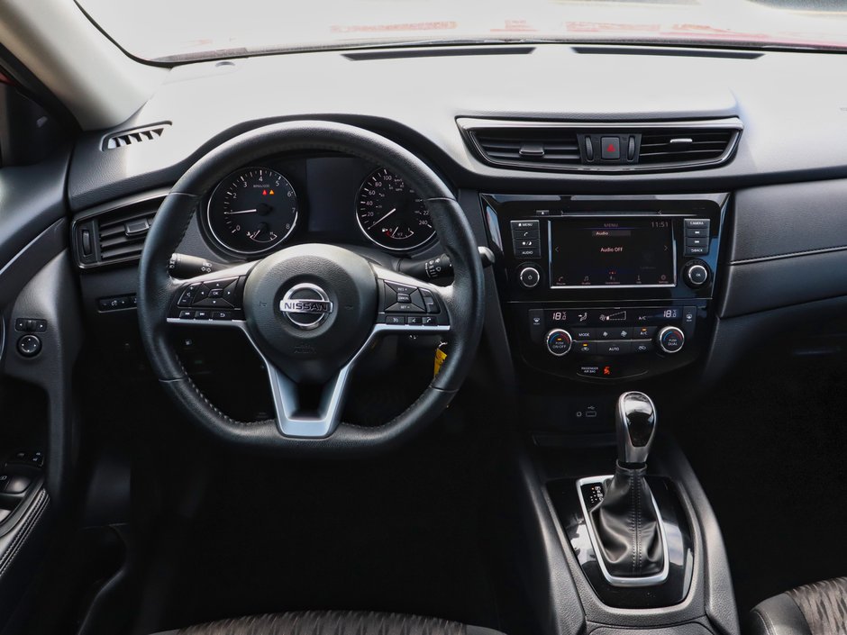 2020 Nissan Rogue S-13