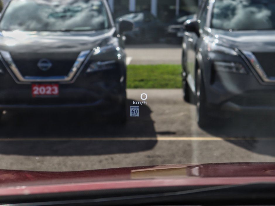 2021 Nissan Rogue Platinum-25