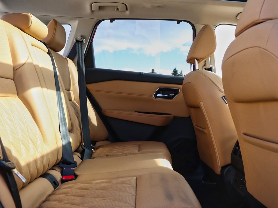 2021 Nissan Rogue Platinum-19