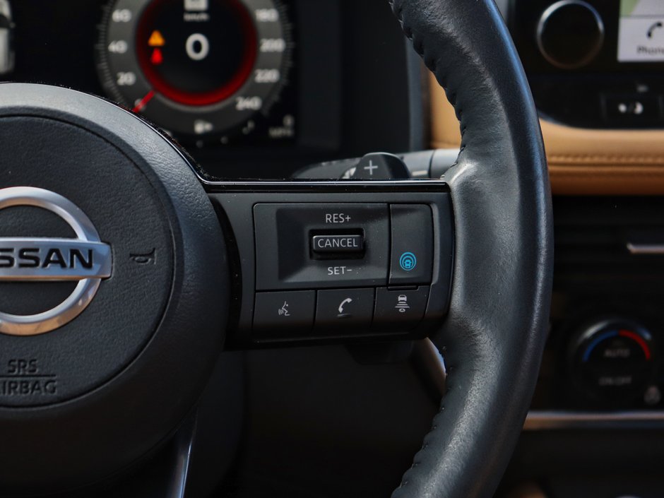 2021 Nissan Rogue Platinum-12