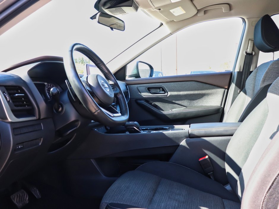2021 Nissan Rogue S-8