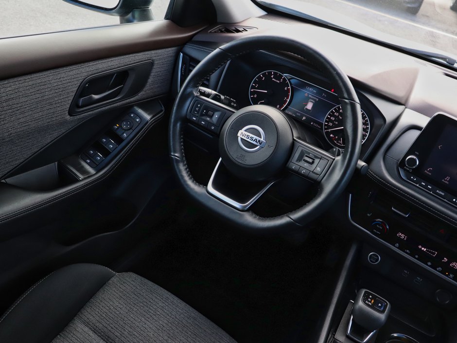 2021 Nissan Rogue S-12