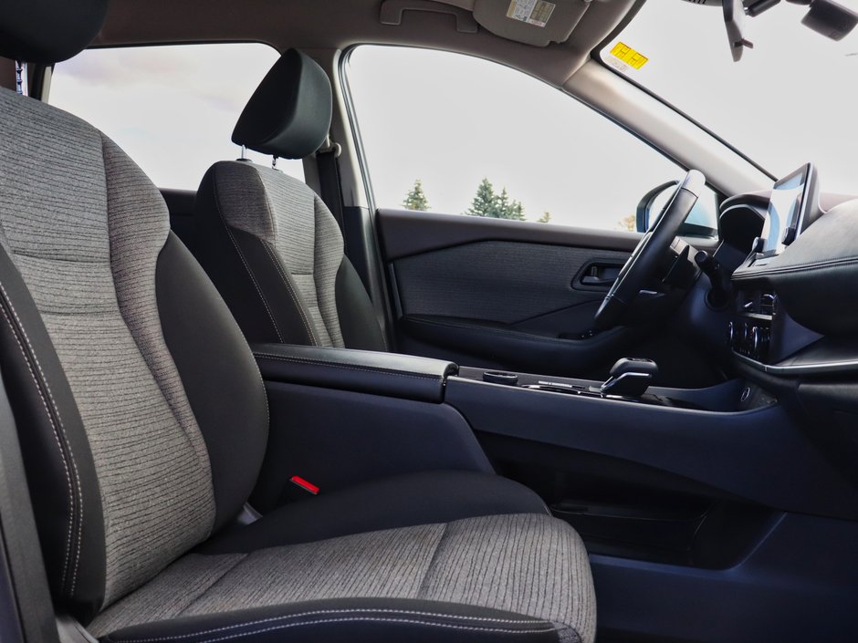 2021 Nissan Rogue S-15