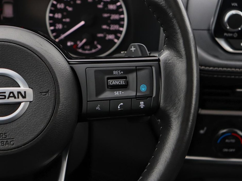 2021 Nissan Rogue SV-12