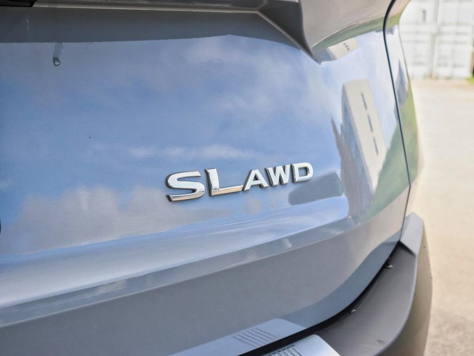 2022 Nissan Rogue SL-20