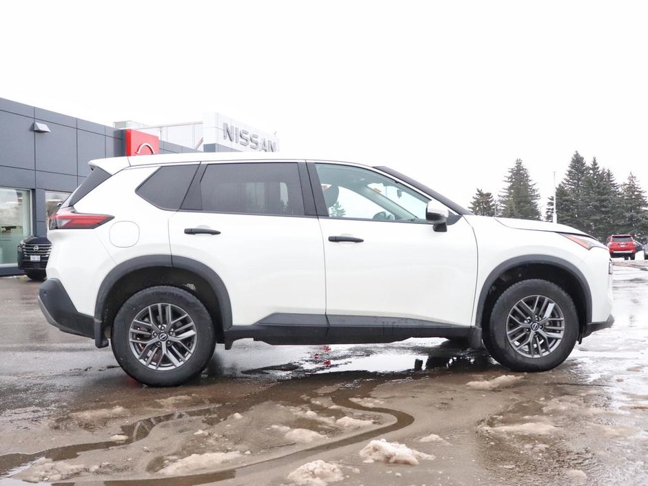 2022 Nissan Rogue S-2