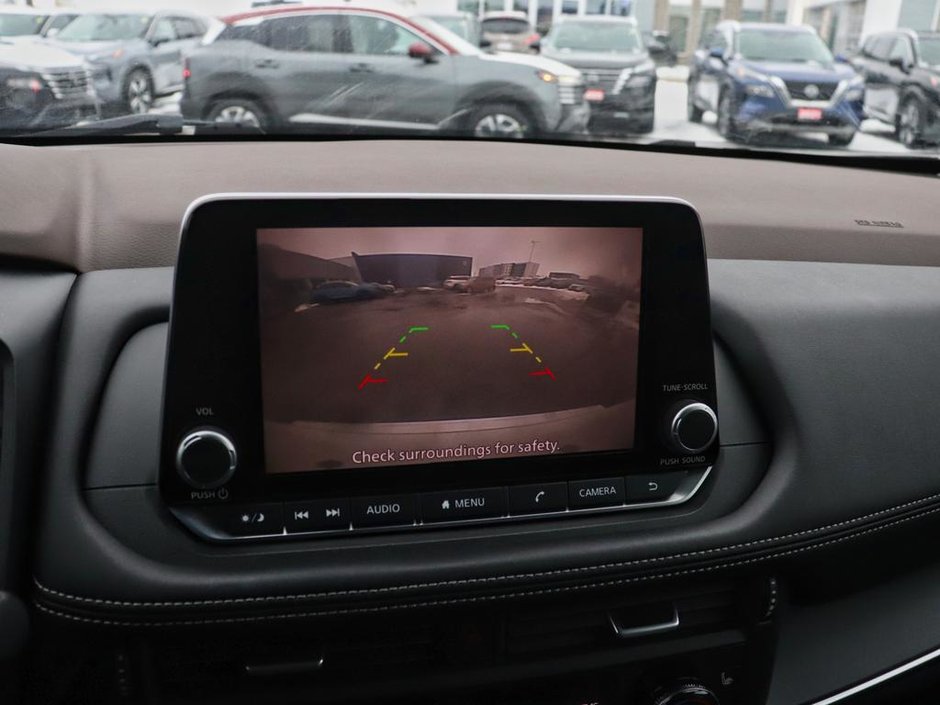 2022 Nissan Rogue S-22