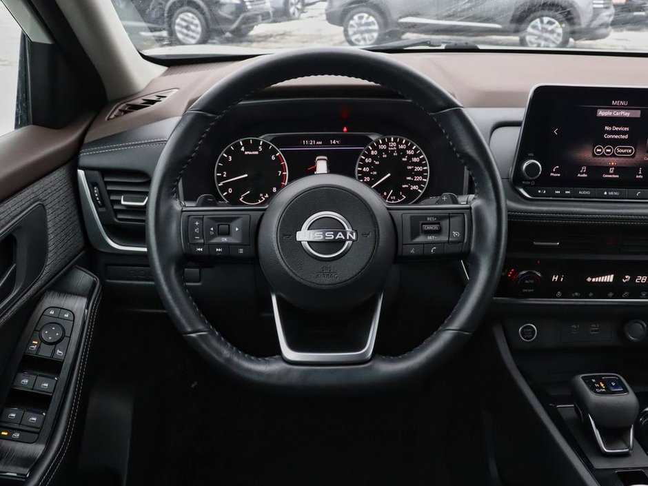 2022 Nissan Rogue S-9