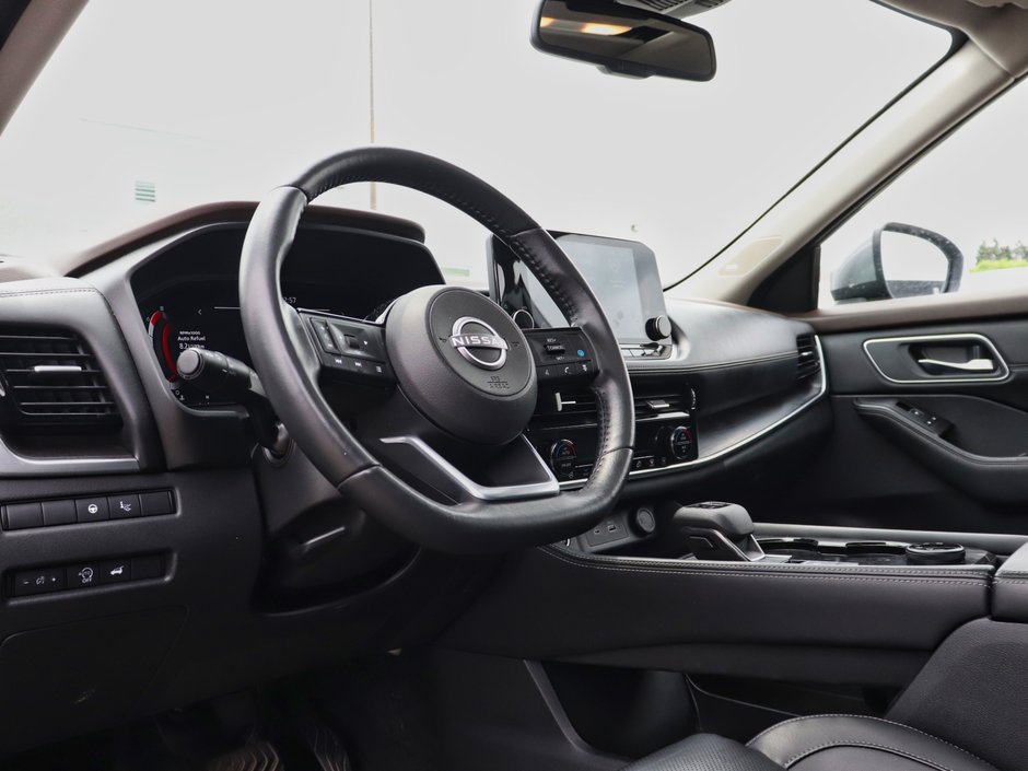 2023 Nissan Rogue Platinum-7