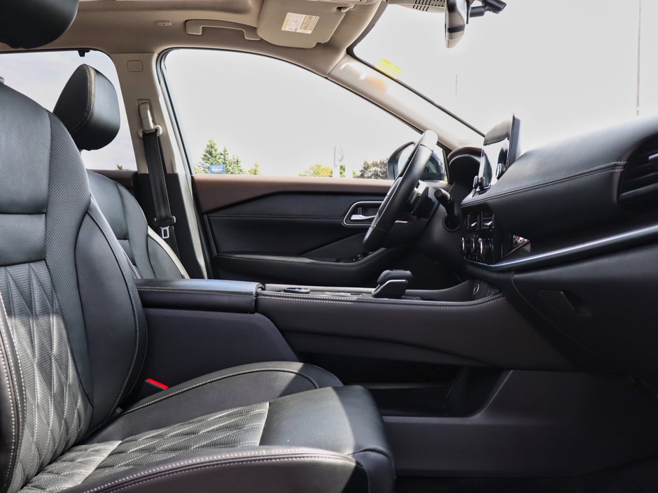 2023 Nissan Rogue Platinum-17