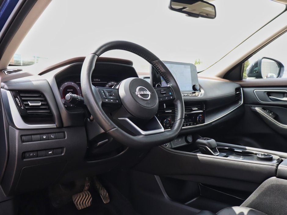 2023 Nissan Rogue Platinum-7