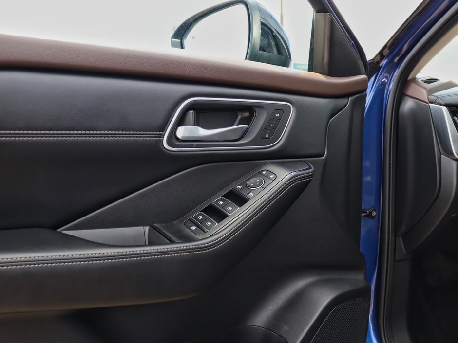 2023 Nissan Rogue Platinum-6