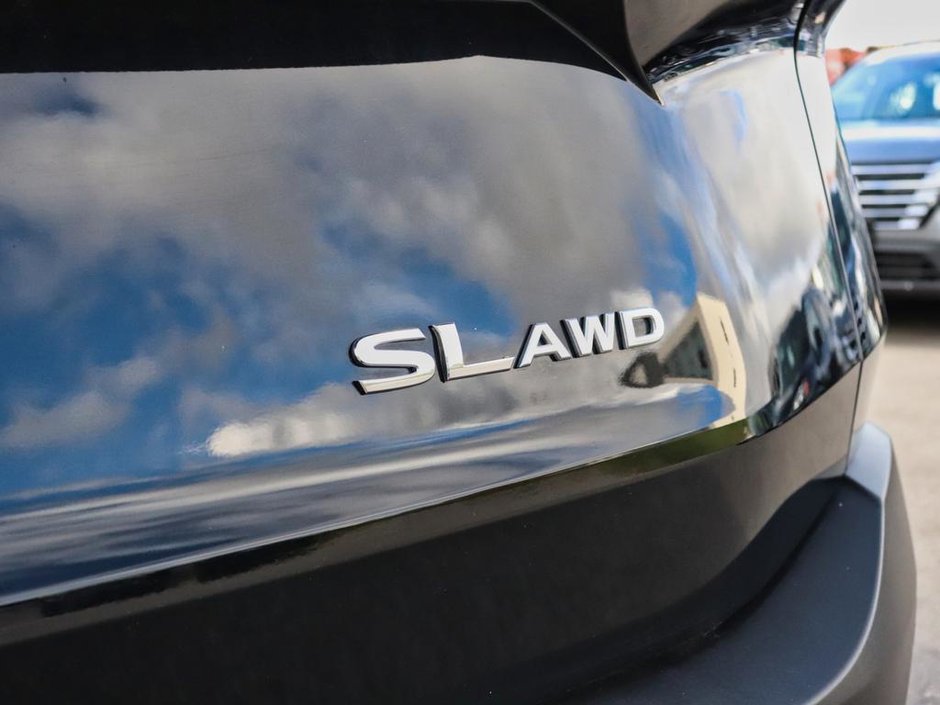 2023 Nissan Rogue SL-20