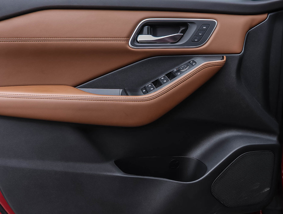 2024 Nissan Rogue Platinum-6