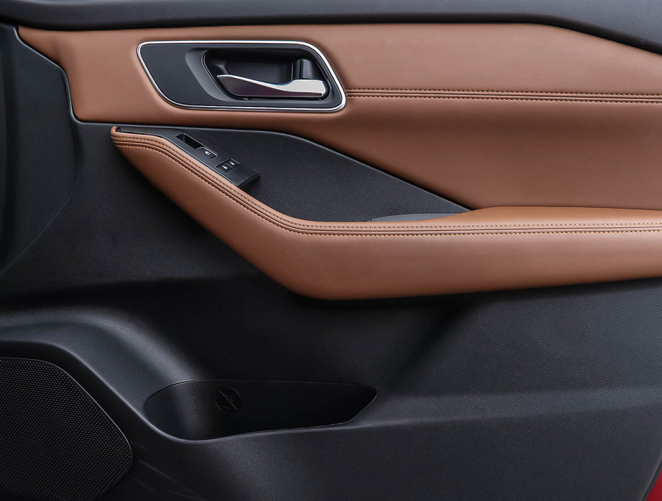 2024 Nissan Rogue Platinum-17