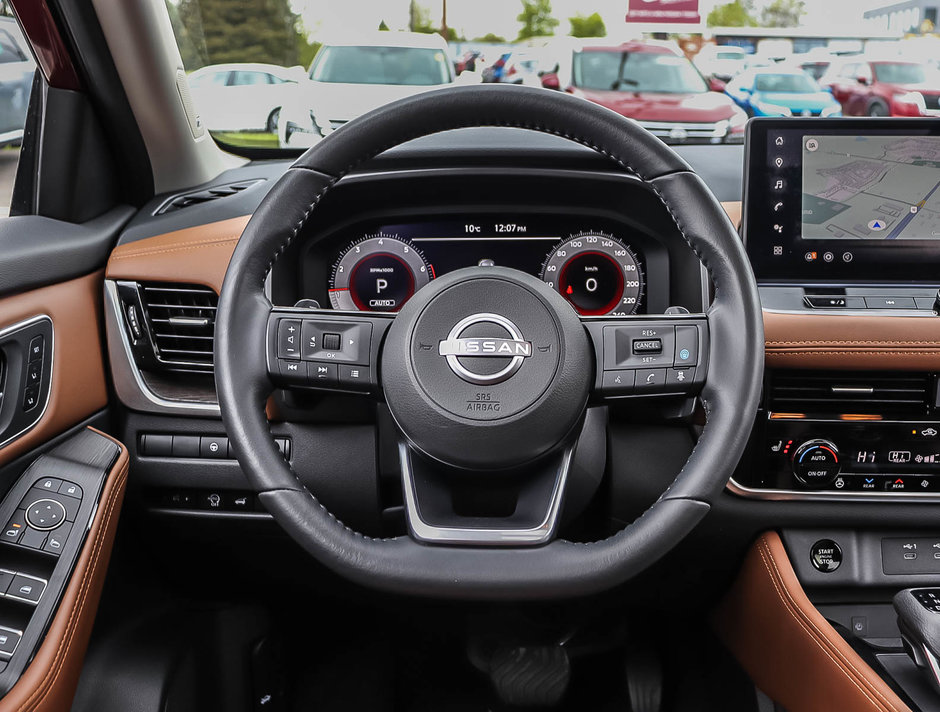 2024 Nissan Rogue Platinum-10