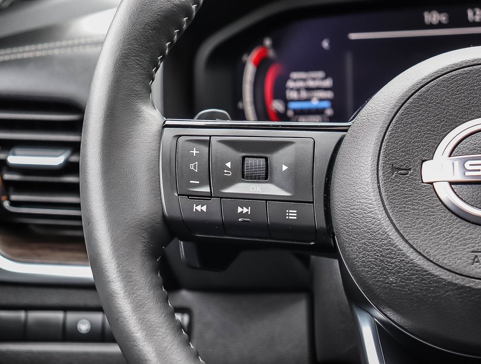 2024 Nissan Rogue Platinum-11