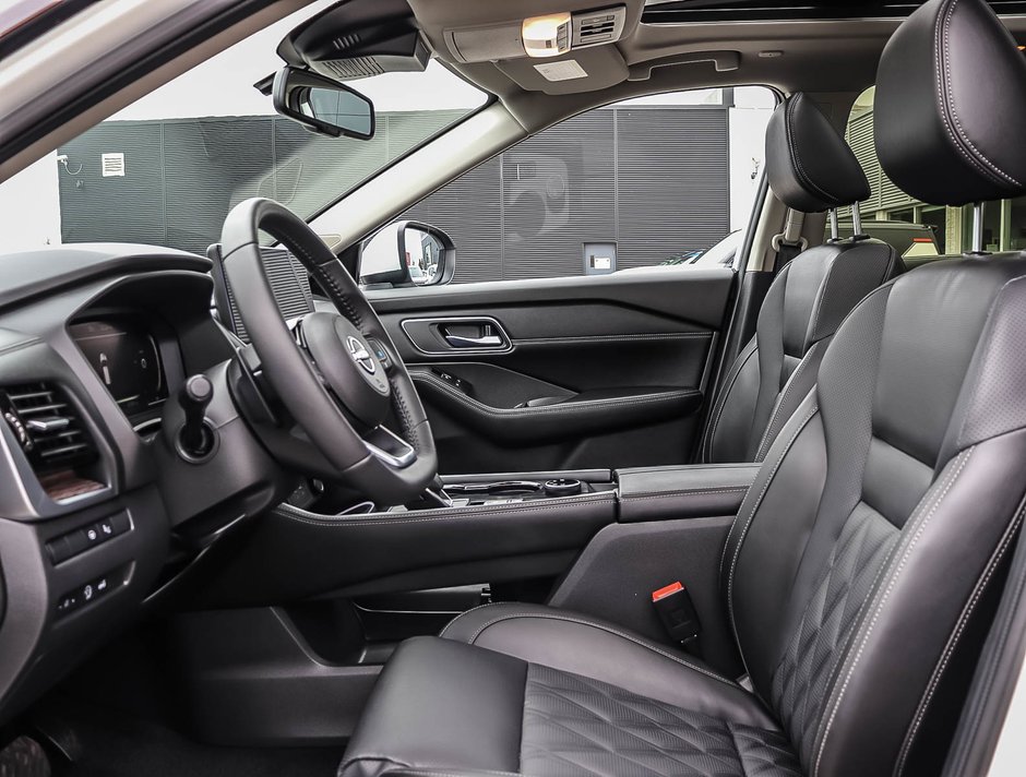 2024 Nissan Rogue Platinum-8