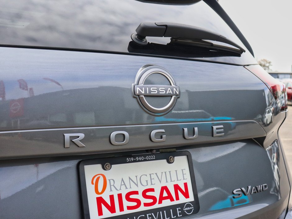 2024 Nissan Rogue SV-22