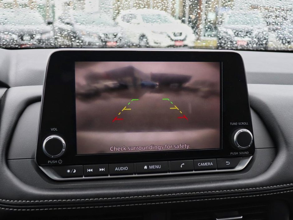 2024 Nissan Rogue SV Moonroof-24