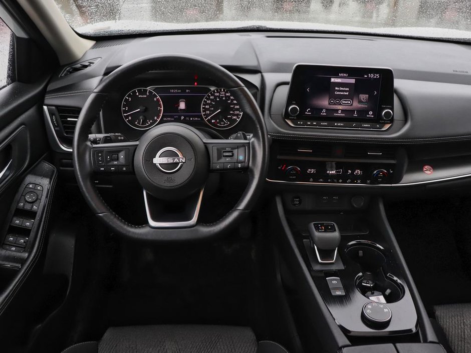 2024 Nissan Rogue SV Moonroof-13