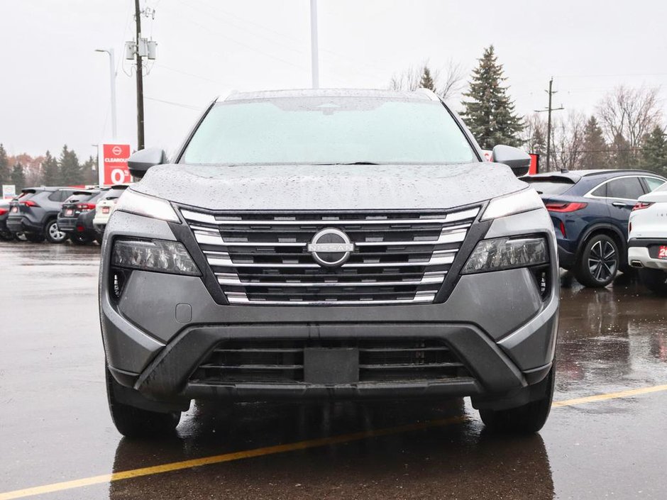 2024 Nissan Rogue SV Moonroof-1