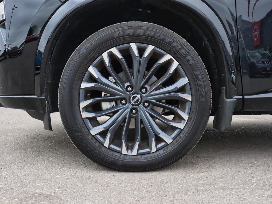 2025 Nissan Rogue Platinum-5