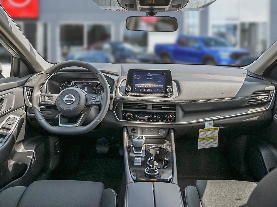 2025 Nissan Rogue S-19