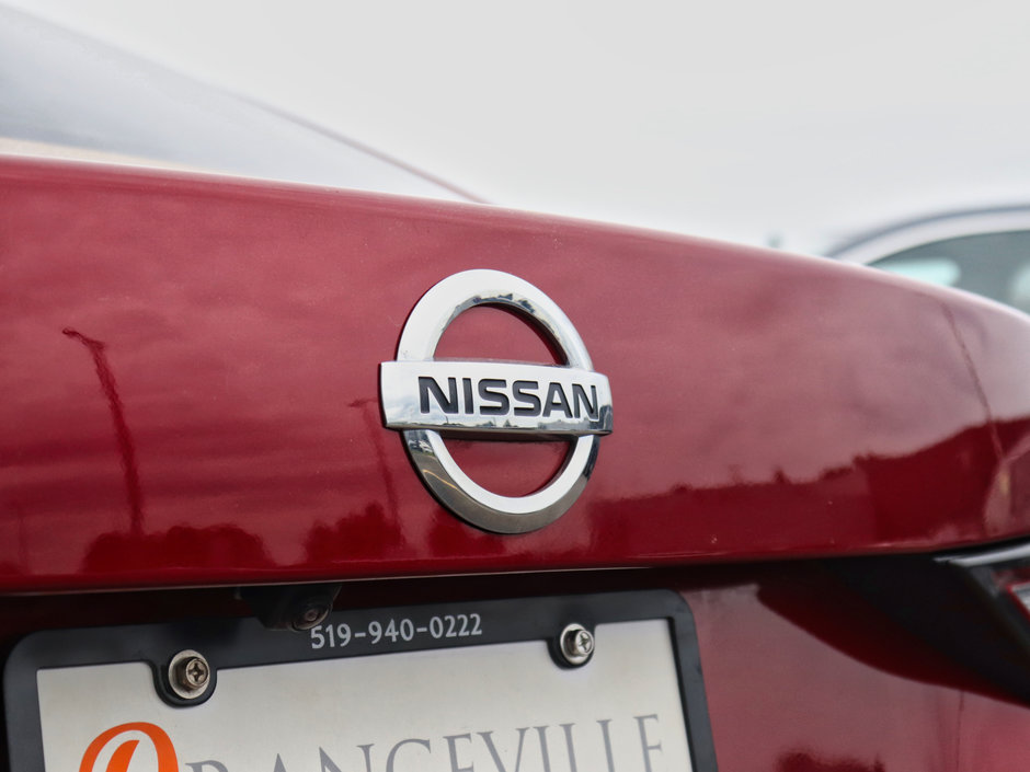 2022 Nissan Sentra SV-20