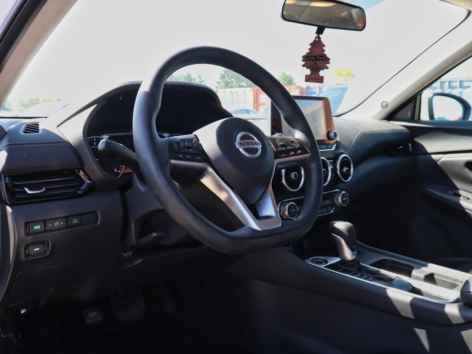 2023 Nissan Sentra SV-6