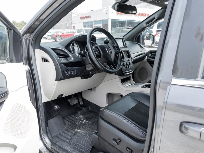 2019 Dodge Grand Caravan SXT Premium Plus-7