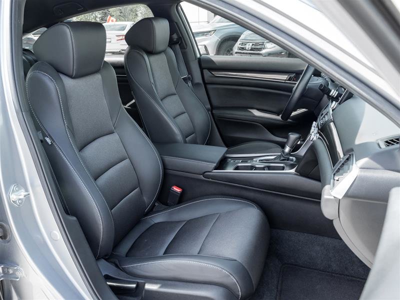 2021 Honda Accord Sedan SE-19