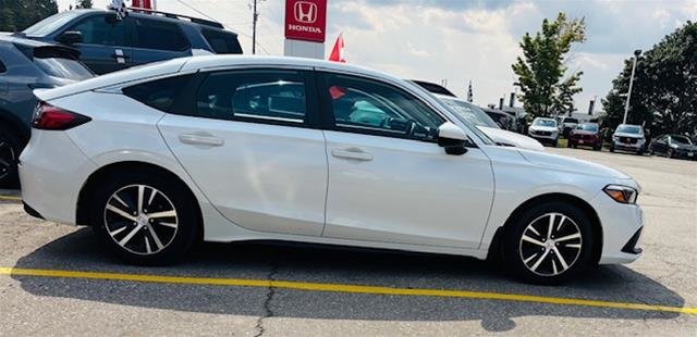 2022 Honda Civic Hatchback LX-3