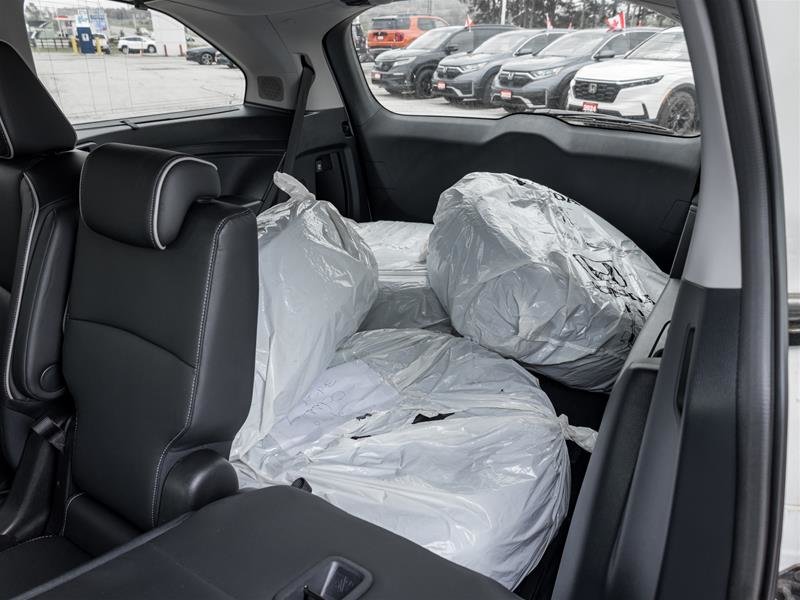 2023 Honda Odyssey Touring-24