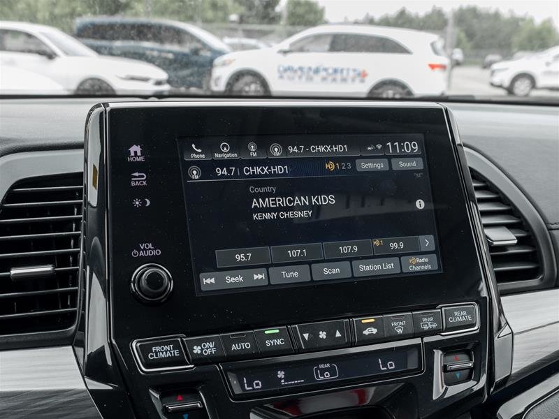 2023 Honda Odyssey Touring-18