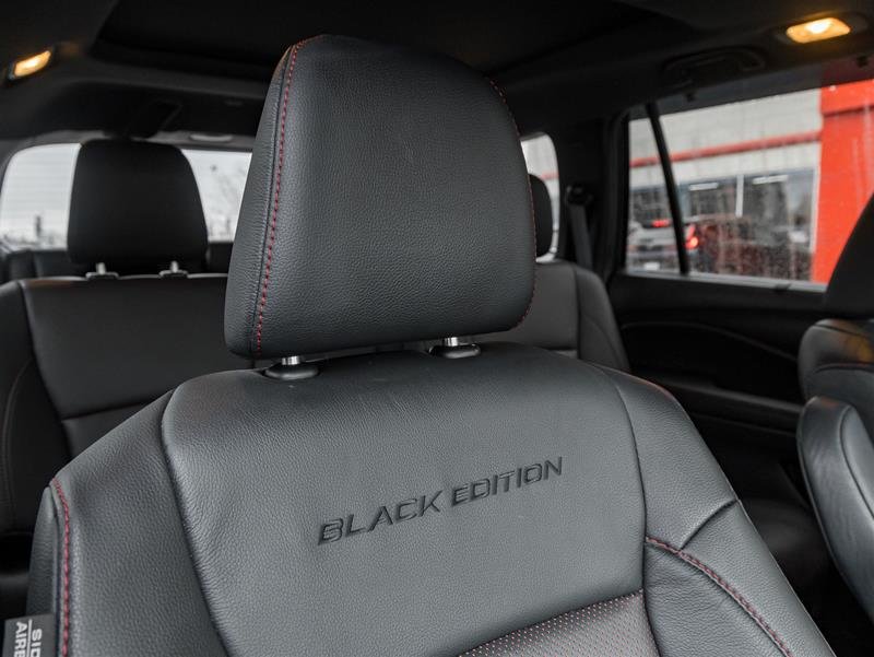 2021 Honda Pilot Black Edition-25