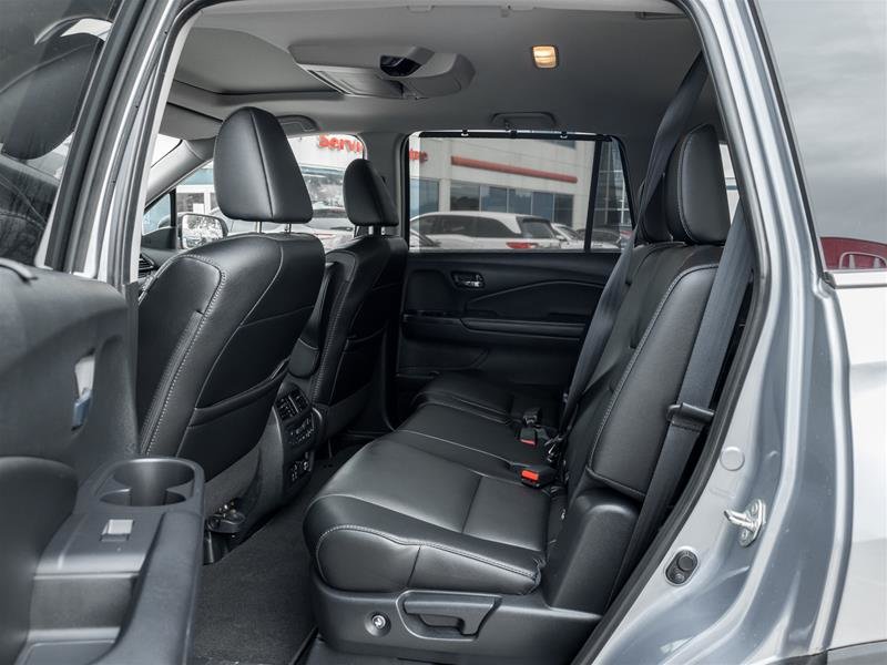 2021 Honda Pilot Touring 8-Passenger-20