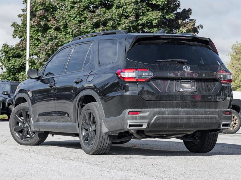 2023 Honda Pilot Black Edition-4