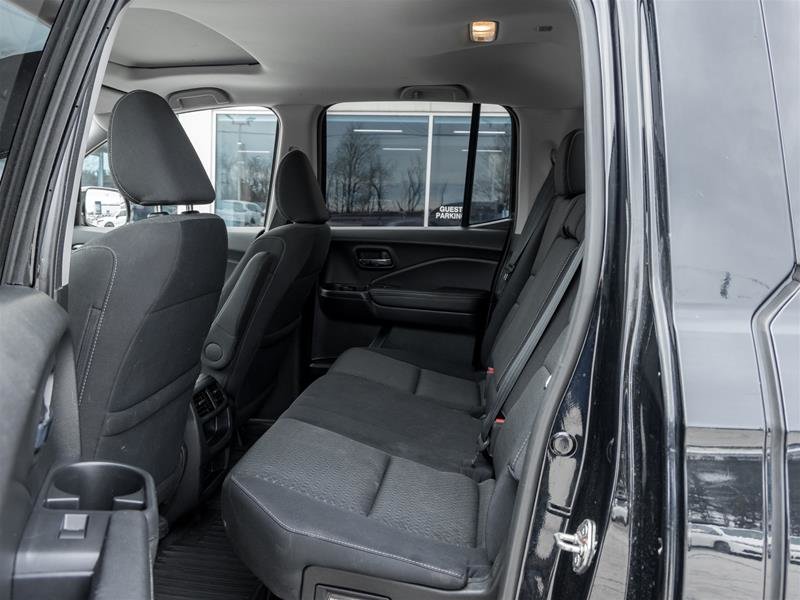 2018 Honda Ridgeline Sport-21