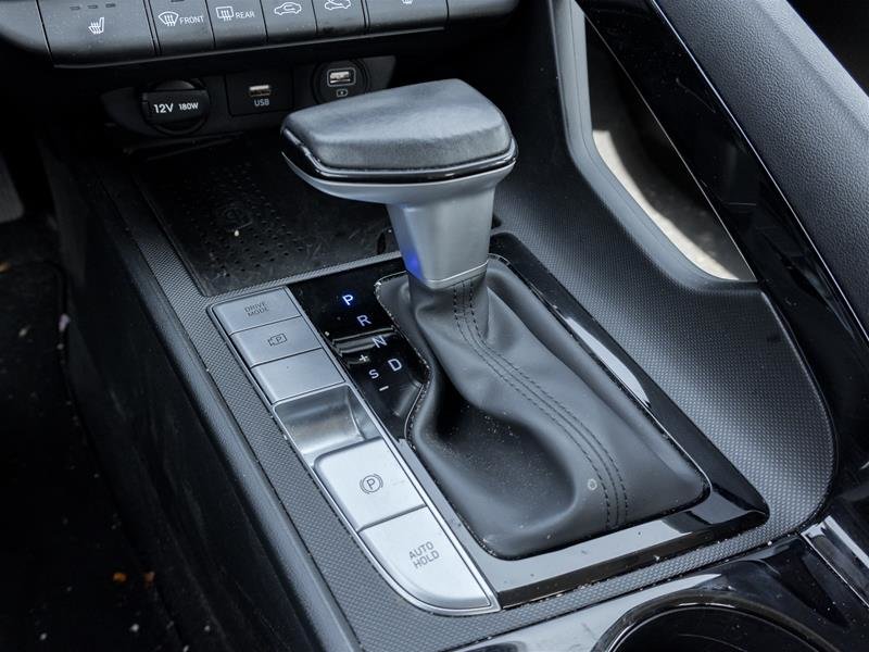 2023 Hyundai Elantra Hybrid Luxury-15