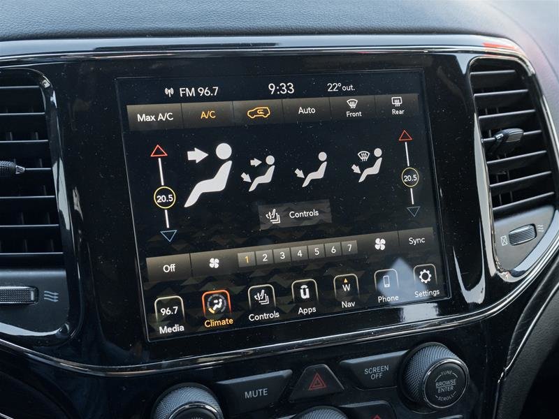 2021 Jeep Grand Cherokee High Altitude-19