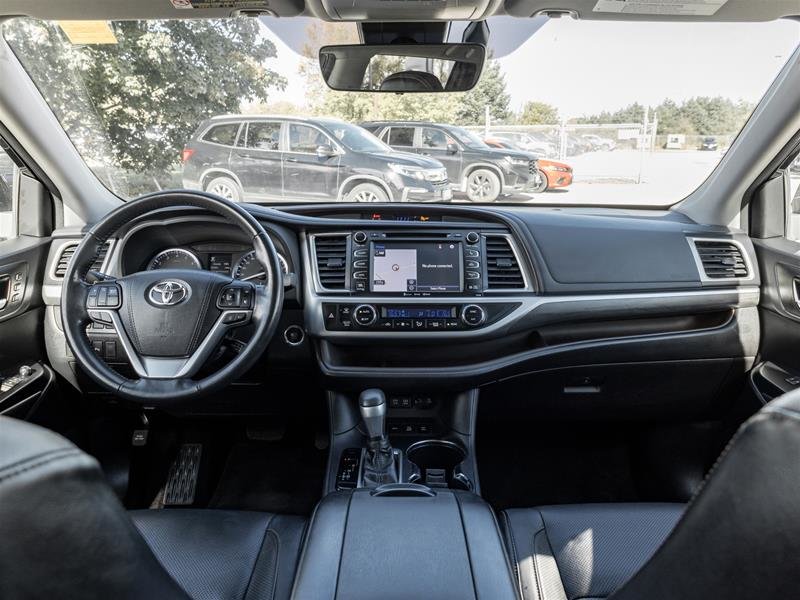 2018 Toyota Highlander Limited-28