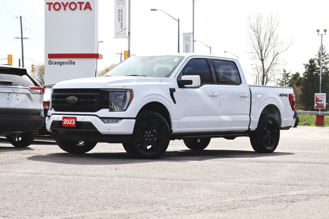 2023 Ford F-150 LARIAT 4x4 Crewmax, Low KM!! Clean Carfax, Leather Heated / Ventilated Seats, Panoramic Sunroof, Nav-0