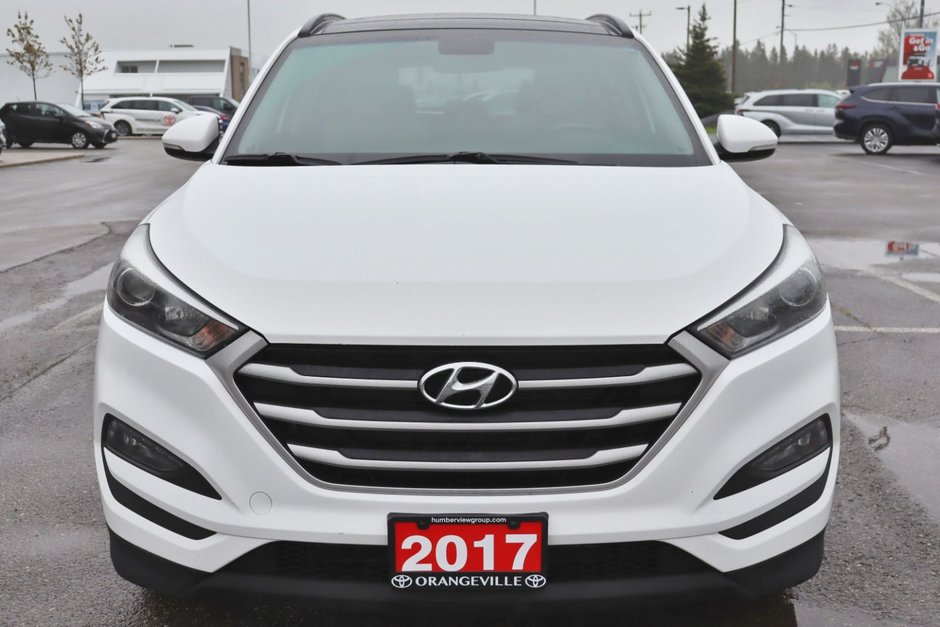 2017 Hyundai Tucson Luxury AWD, Clean Carfax, Safety Certified, Leather Heated Seats / Steering, Panoramic Sunroof, Nav-4